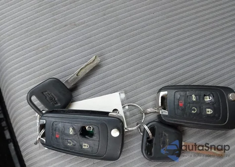 2014 Chevrolet Camaro 1Lt из США, поврежденный, VIN 2G1FB1E34E9272263